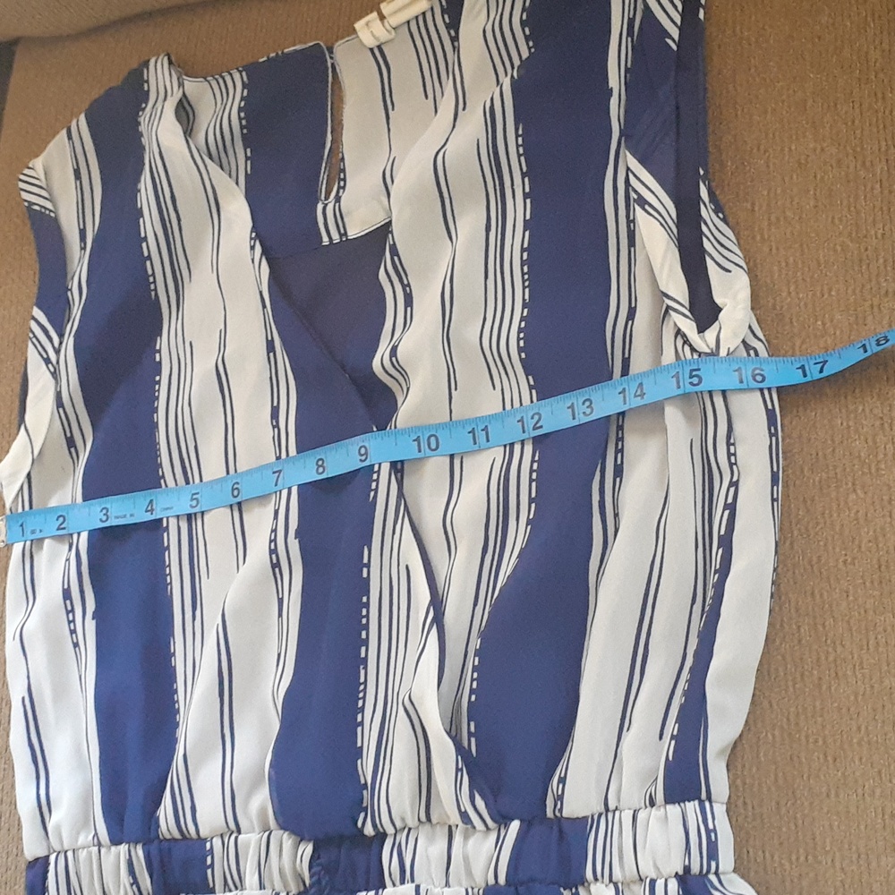 Japna Maxi Dress - Picture 7 of 9